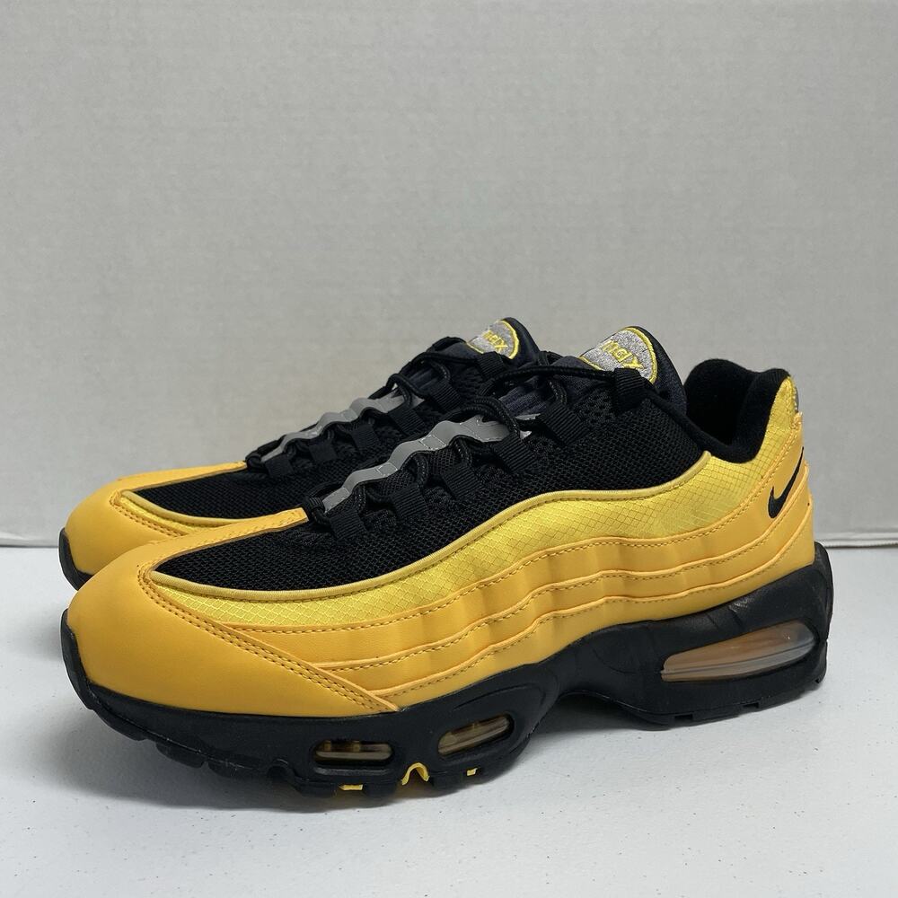 Nike Air Max 95 Varsity Maize Black IB1667 700 Size 10 Yellow Steelers Runner